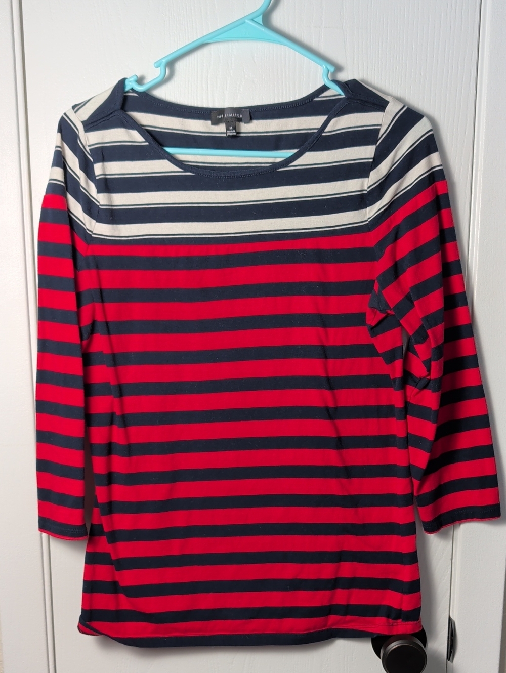 The Limited Medium Long Sleeve Tshirt Ladies M